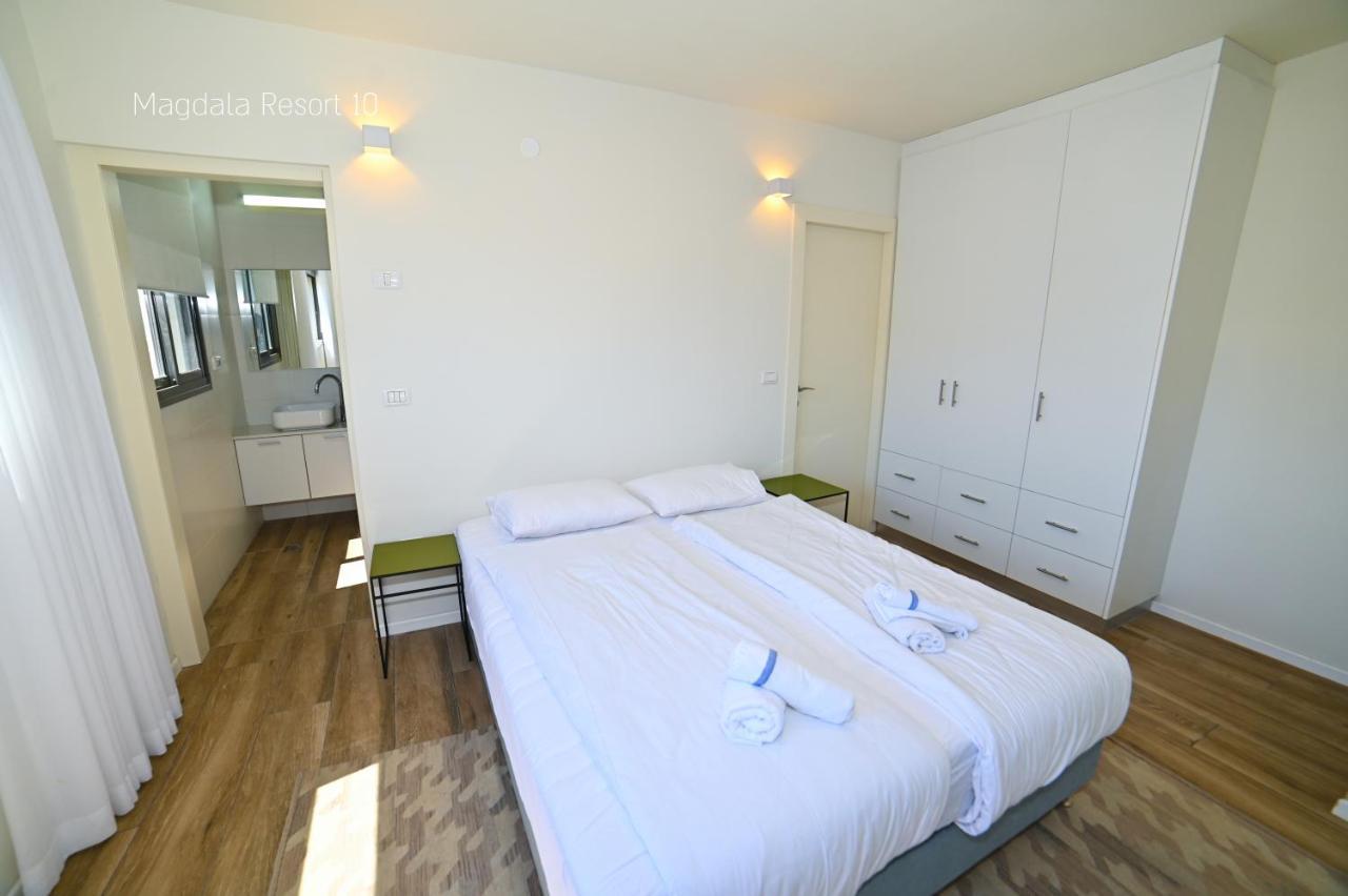 Yalarent Magdala Resort- Luxury Suites With Pool Or Jacuzzi With Sea View 马格达拉 外观 照片