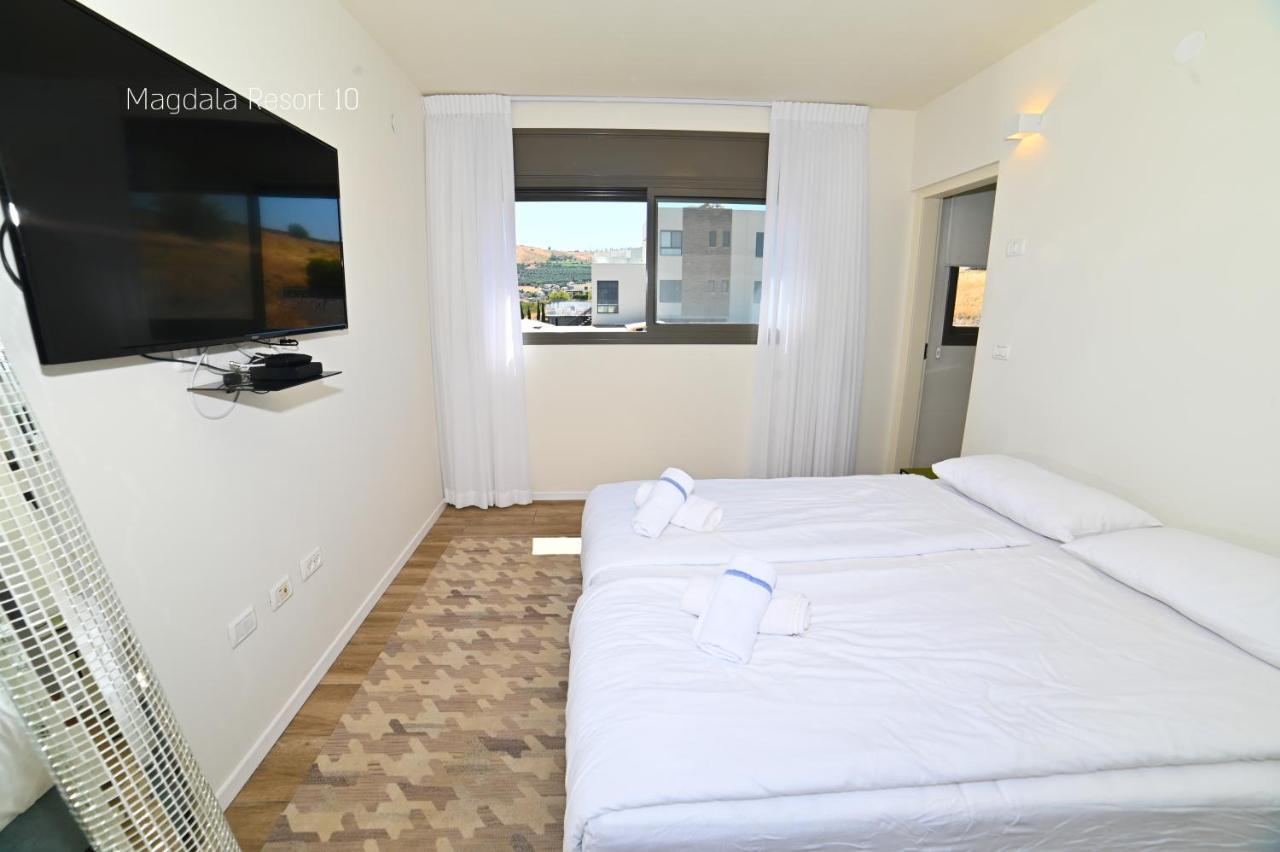 Yalarent Magdala Resort- Luxury Suites With Pool Or Jacuzzi With Sea View 马格达拉 外观 照片