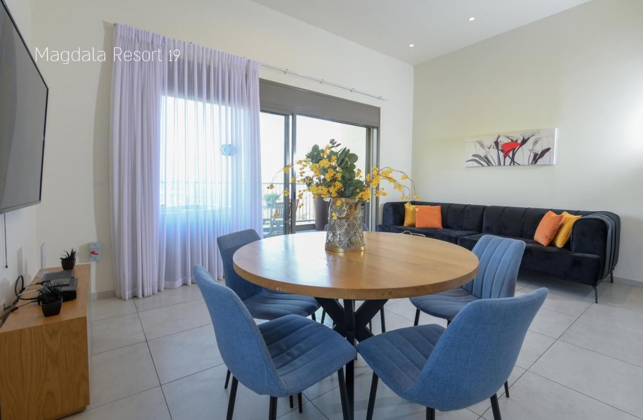 Yalarent Magdala Resort- Luxury Suites With Pool Or Jacuzzi With Sea View 马格达拉 外观 照片