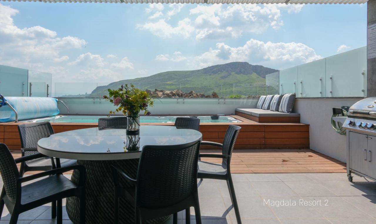Yalarent Magdala Resort- Luxury Suites With Pool Or Jacuzzi With Sea View 马格达拉 外观 照片