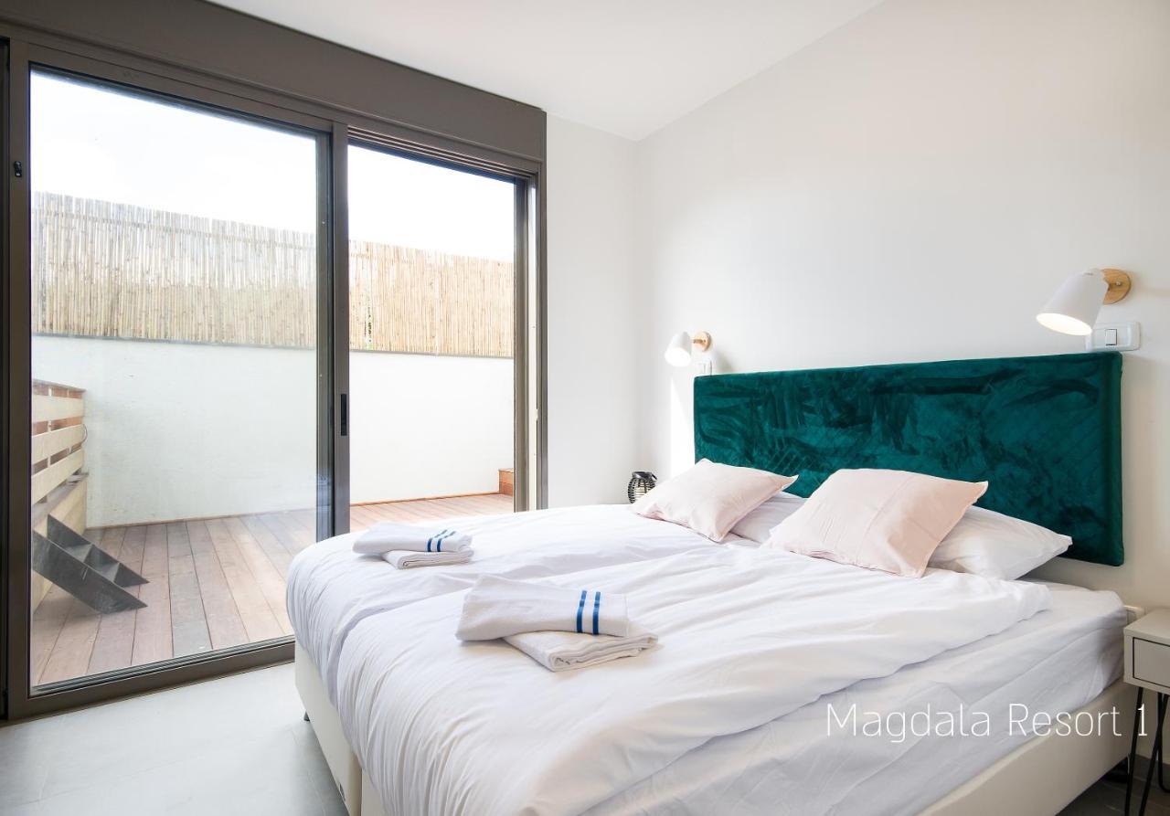 Yalarent Magdala Resort- Luxury Suites With Pool Or Jacuzzi With Sea View 马格达拉 外观 照片