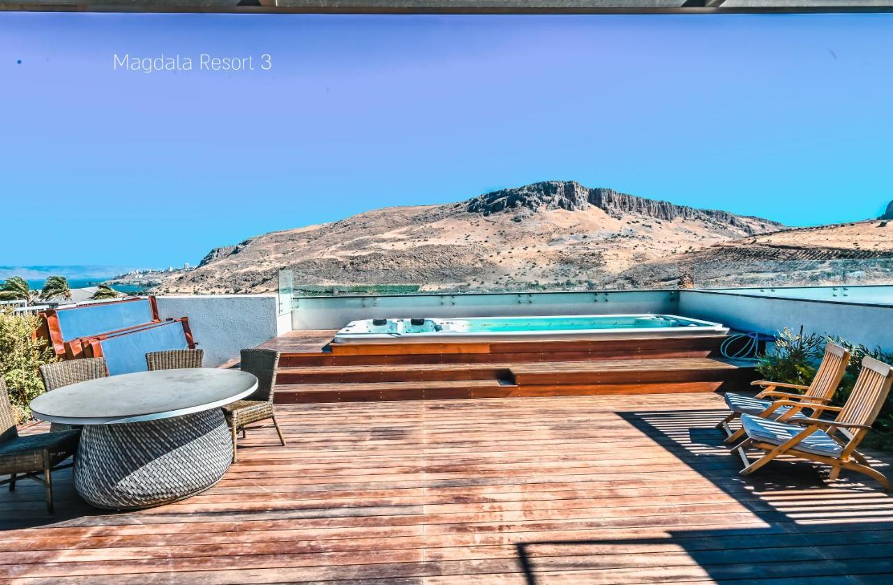 Yalarent Magdala Resort- Luxury Suites With Pool Or Jacuzzi With Sea View 马格达拉 外观 照片