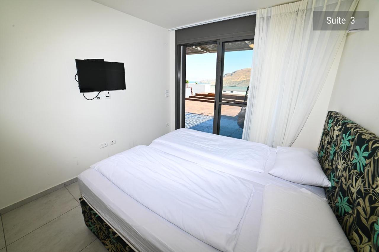 Yalarent Magdala Resort- Luxury Suites With Pool Or Jacuzzi With Sea View 马格达拉 外观 照片