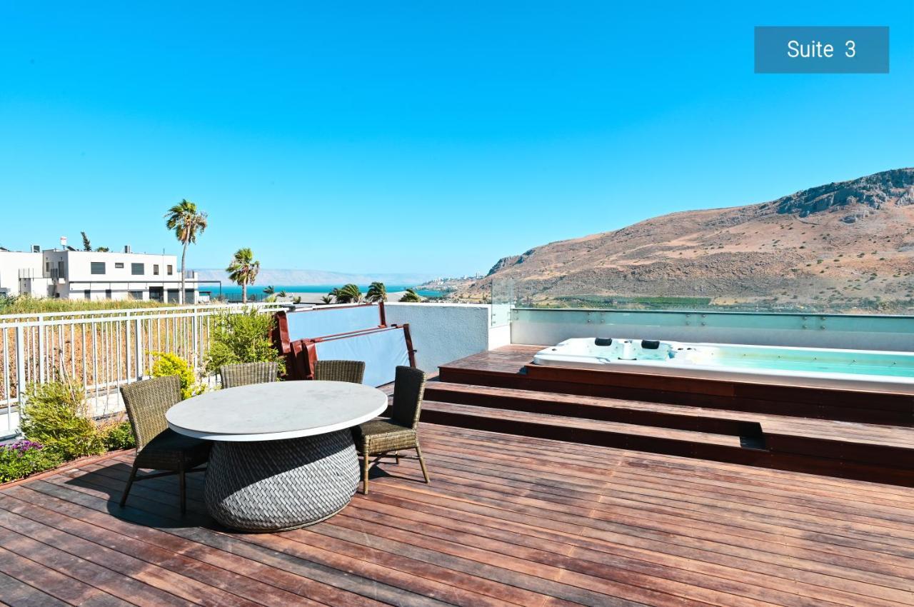Yalarent Magdala Resort- Luxury Suites With Pool Or Jacuzzi With Sea View 马格达拉 外观 照片